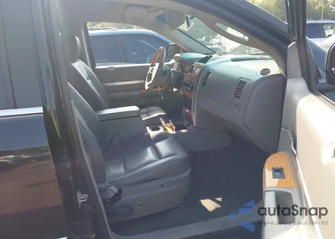 2007 Chrysler Aspen Limited from USA, damaged, VIN 1A8HW582X7F534384